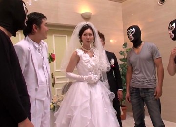 Hardcore-Gangbang, Japanischer Teenager gefickt, Hochzeitssex