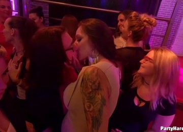 Sexclub, Baise en état d'ivresse, Fête sexuelle