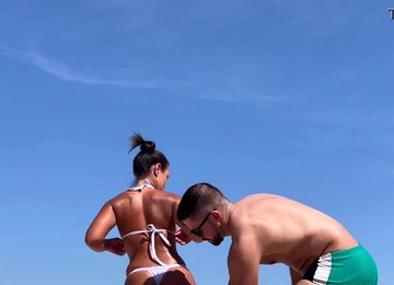 Amaterski seks snimci, Seks na plaži, Jebanje napolju
