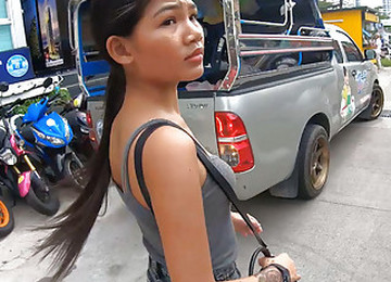Real Amateur Thai Teen Cutie Fucked After Lunch By Temp BF